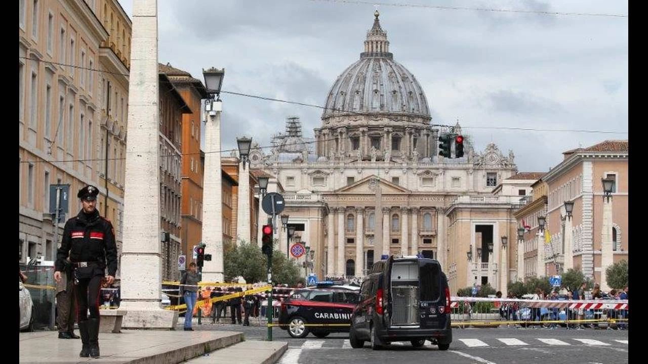 Συναγερμός για βόμβα στο Βατικανό